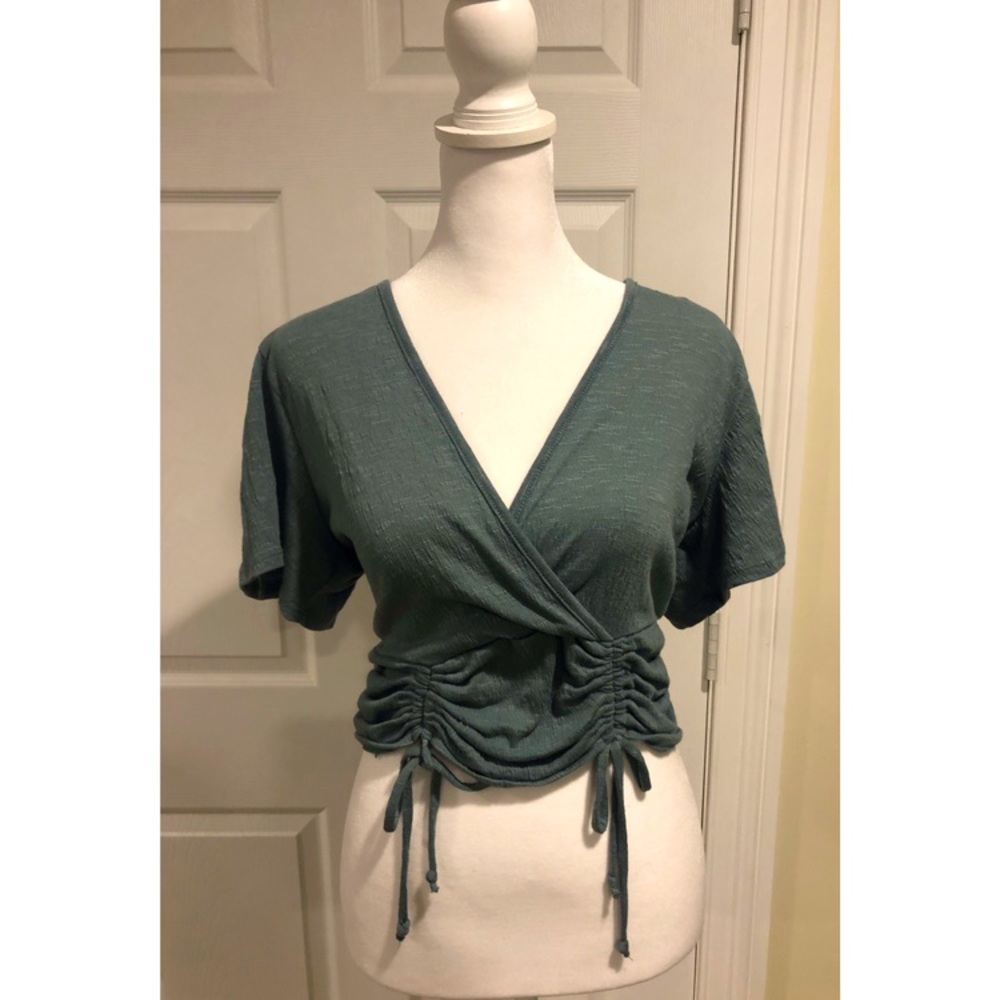 Boho cinched tie crop top